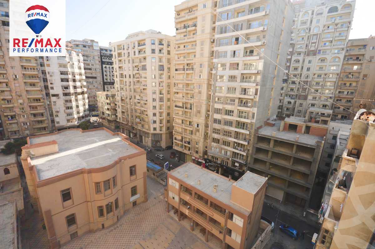 https://aqarmap.com.eg/en/listing/4371365-for-sale-alexandria-lauran-shaarawy-st