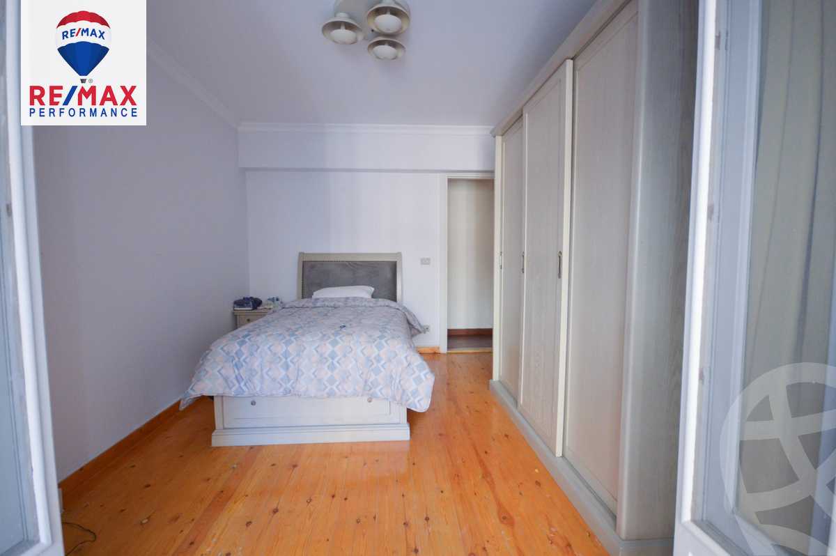 https://aqarmap.com.eg/ar/listing/4471952-for-sale-alexandria-bolekly-damietta-st