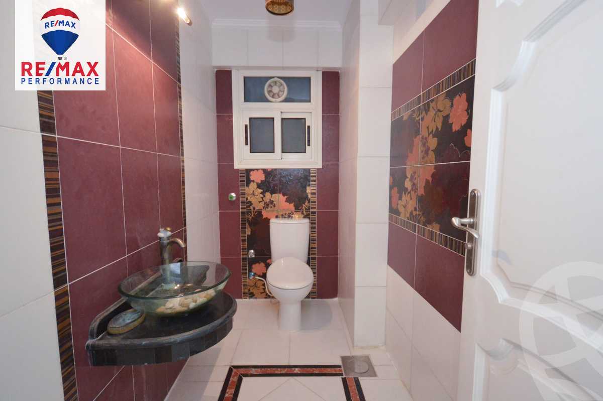 https://aqarmap.com.eg/ar/listing/4471952-for-sale-alexandria-bolekly-damietta-st