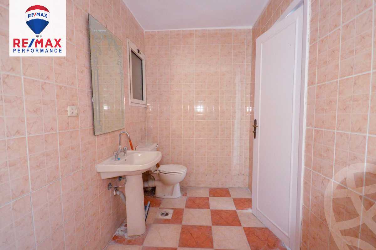 https://aqarmap.com.eg/en/listing/4642666-for-sale-alexandria-el-seyouf-mostafa-kamel-st