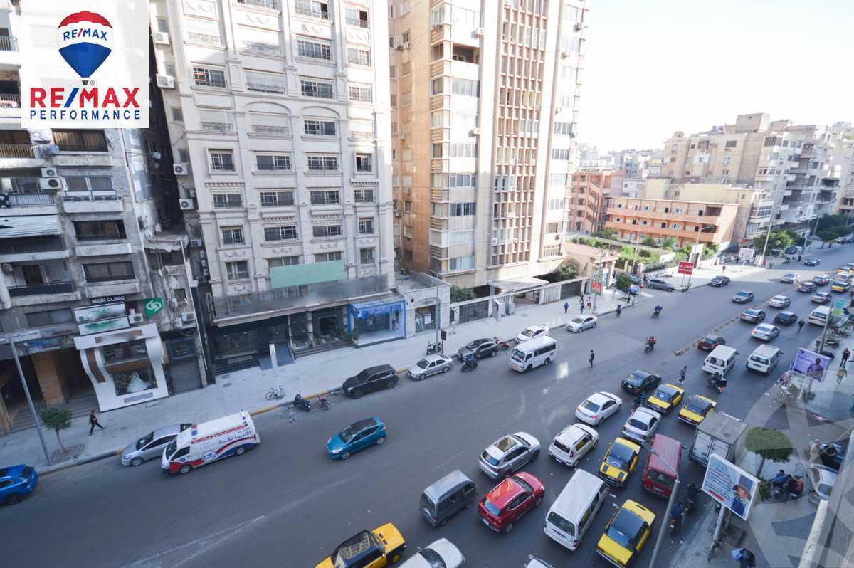 https://aqarmap.com.eg/en/listing/4813425-for-sale-alexandria-roshdy-shr-bw-qyr-tryq-lhry