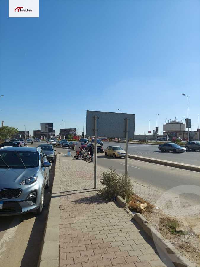https://aqarmap.com.eg/en/listing/3742248-for-sale-cairo-new-cairo-ltjm-lkhms-90th-street-northern-90th-street