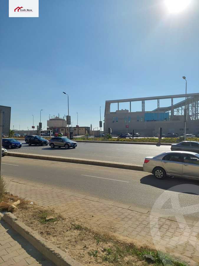 https://aqarmap.com.eg/en/listing/3742248-for-sale-cairo-new-cairo-ltjm-lkhms-90th-street-northern-90th-street