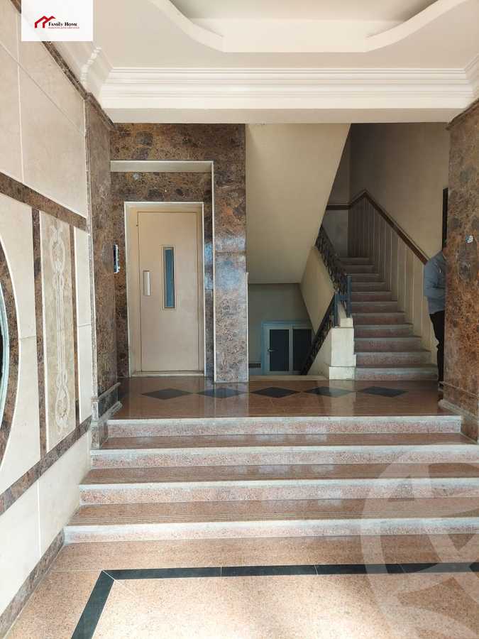 https://aqarmap.com.eg/ar/listing/3904723-for-sale-cairo-new-cairo-el-banafsg-el-banafsag-omarat-al-gabri-st