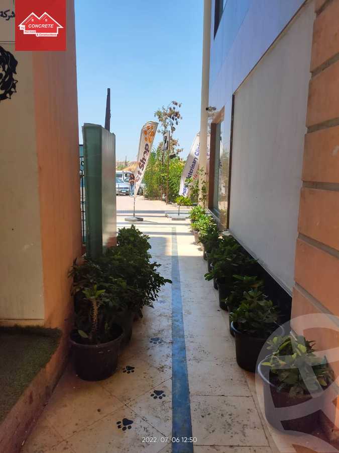 https://aqarmap.com.eg/ar/listing/3824619-for-rent-cairo-6th-of-october-featured-neighborhood-el-motamayez-neighborhood-abdallah-al-nadim-al-zohour-st