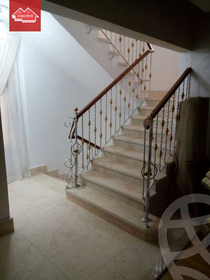 https://aqarmap.com.eg/ar/listing/3825105-for-sale-cairo-el-sheikh-zayed-city-el-hay-eltaseaa-area-2