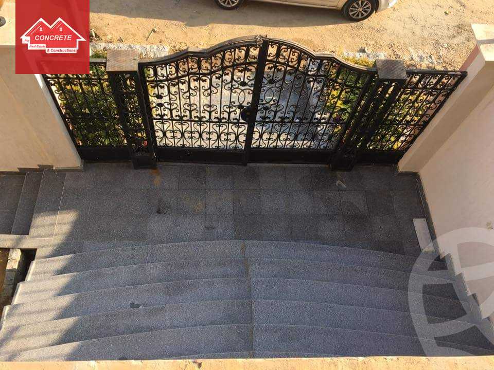 https://aqarmap.com.eg/ar/listing/3825105-for-sale-cairo-el-sheikh-zayed-city-el-hay-eltaseaa-area-2