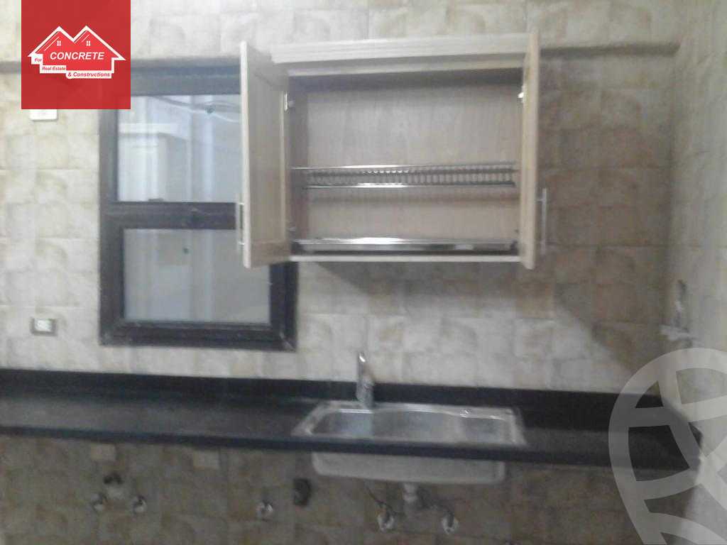 https://aqarmap.com.eg/ar/listing/3836080-for-rent-eastown-parks