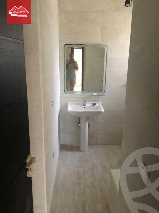 https://aqarmap.com.eg/ar/listing/3836080-for-rent-eastown-parks