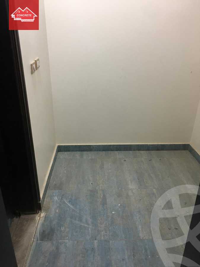 https://aqarmap.com.eg/ar/listing/3836080-for-rent-eastown-parks
