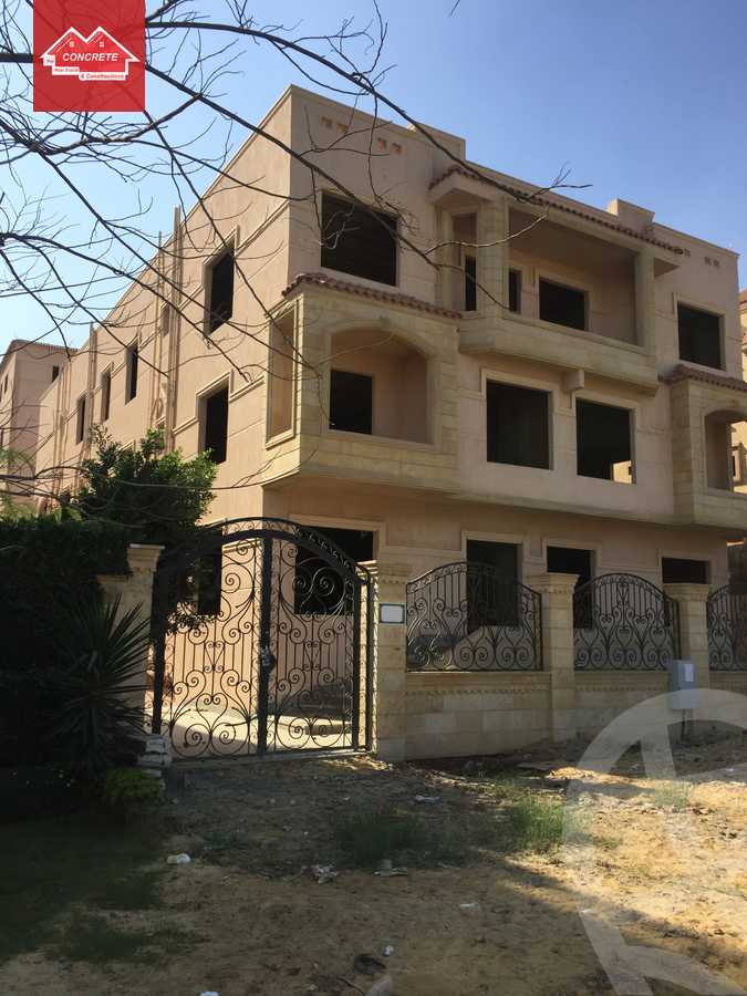 https://aqarmap.com.eg/ar/listing/3836016-for-sale-cairo-el-sheikh-zayed-city-el-hay-el-thaleth-ashaer-area-1-el-salam-st