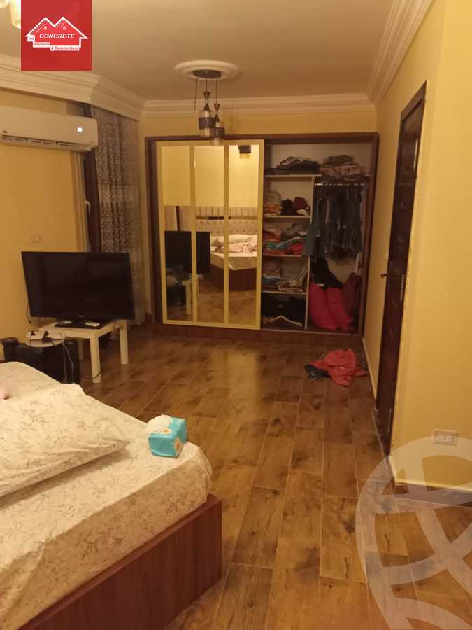 https://aqarmap.com.eg/ar/listing/3836833-for-sale-cairo-6th-of-october-compound-murooj