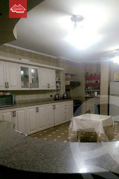 https://aqarmap.com.eg/ar/listing/3837990-for-sale-cairo-el-sheikh-zayed-city-el-hay-elasher-street-100