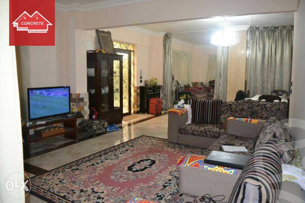 https://aqarmap.com.eg/ar/listing/3837990-for-sale-cairo-el-sheikh-zayed-city-el-hay-elasher-street-100