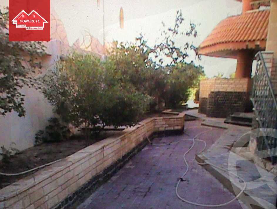 https://aqarmap.com.eg/ar/listing/3840843-for-sale-cairo-6th-of-october-featured-neighborhood-first-touristic-village-al-lewaa-mohammed-ezzat-el-zyadi-st