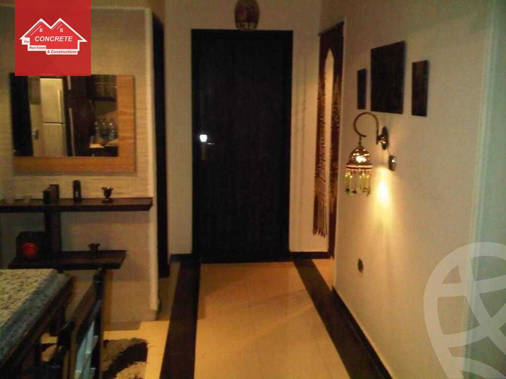 https://aqarmap.com.eg/ar/listing/3846078-for-sale-cairo-6th-of-october-el-ahyaa-neighborhood-1st-al-shohadaa-st
