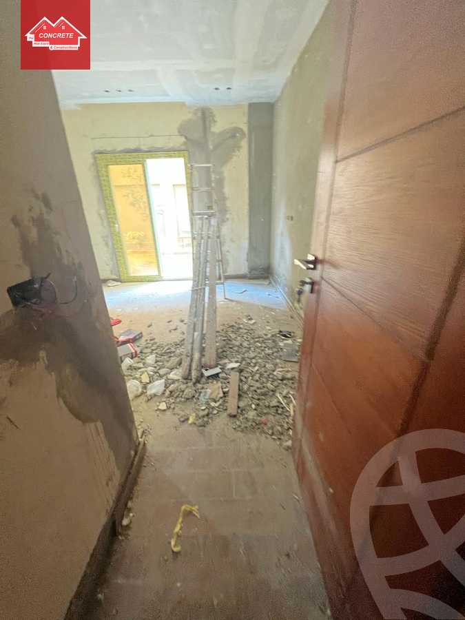 https://aqarmap.com.eg/ar/listing/3851996-for-sale-cairo-el-sheikh-zayed-city-el-hay-elasher-street-100
