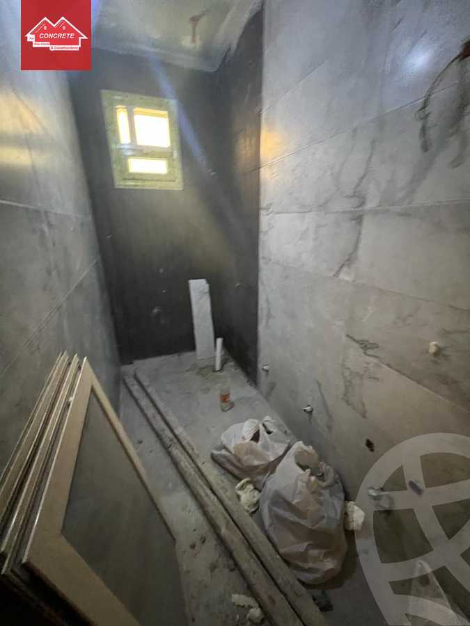 https://aqarmap.com.eg/ar/listing/3851996-for-sale-cairo-el-sheikh-zayed-city-el-hay-elasher-street-100