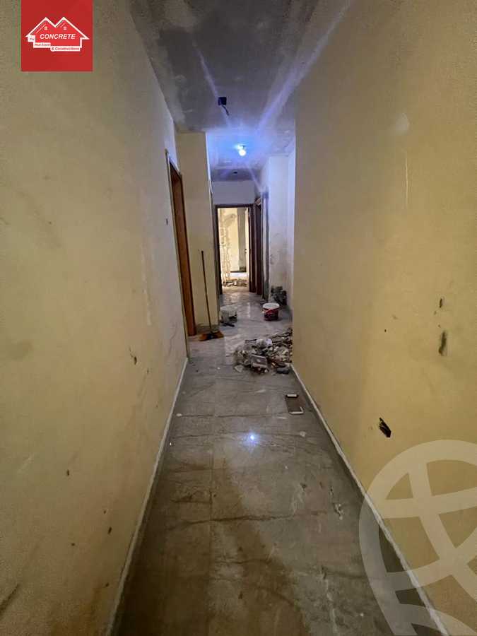 https://aqarmap.com.eg/ar/listing/3851996-for-sale-cairo-el-sheikh-zayed-city-el-hay-elasher-street-100
