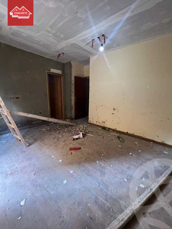 https://aqarmap.com.eg/ar/listing/3851996-for-sale-cairo-el-sheikh-zayed-city-el-hay-elasher-street-100