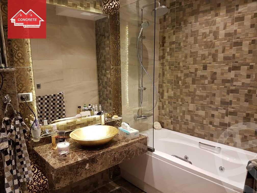 https://aqarmap.com.eg/en/listing/4086438-for-rent-cairo-el-sheikh-zayed-city-compounds-kmbwnd-wyst-twn-swdyk