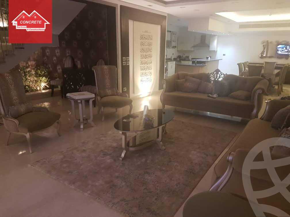 https://aqarmap.com.eg/en/listing/4086438-for-rent-cairo-el-sheikh-zayed-city-compounds-kmbwnd-wyst-twn-swdyk