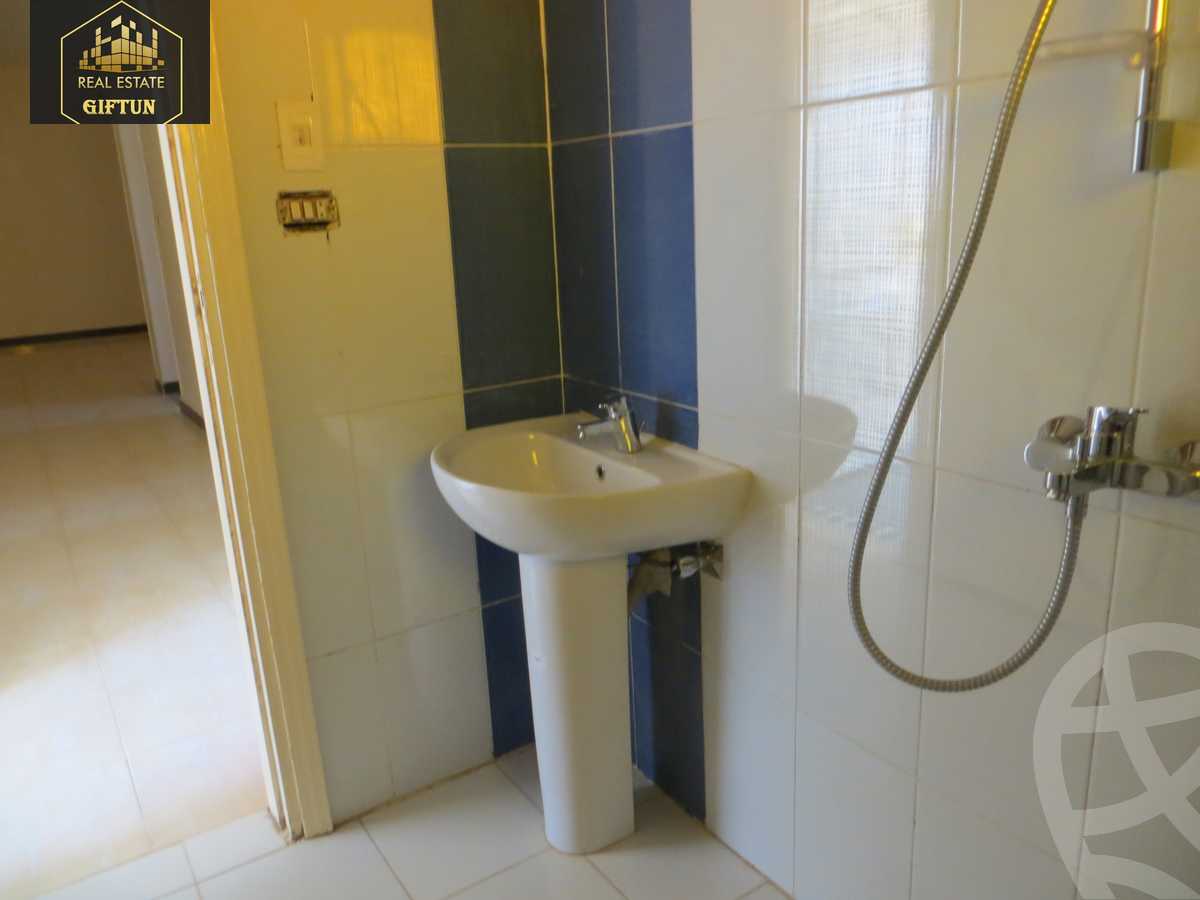 https://aqarmap.com.eg/ar/listing/2098287-for-sale-villa-aswan