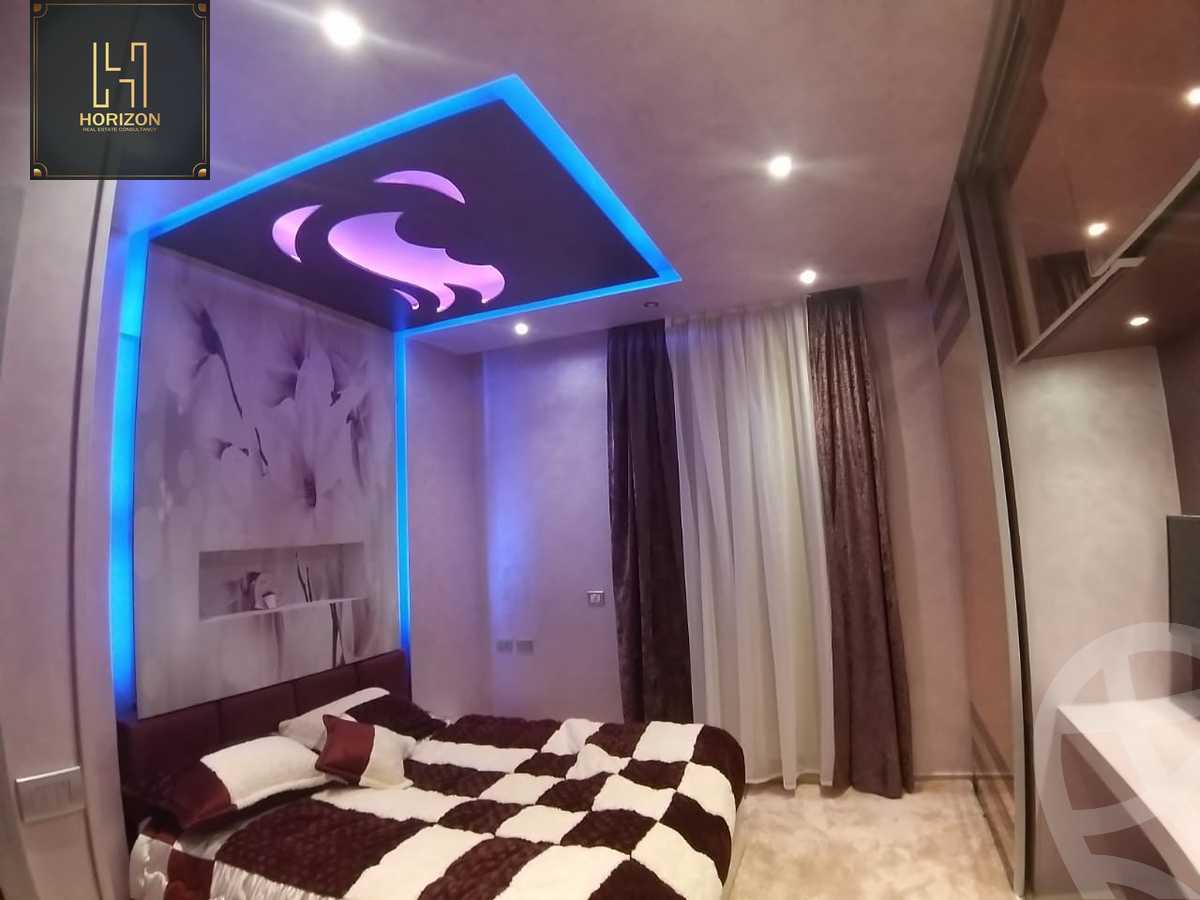 https://aqarmap.com.eg/ar/listing/3604593-for-rent-cairo-new-cairo-compounds-hyde-park