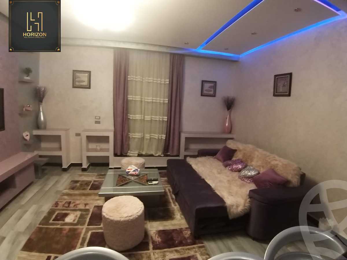 https://aqarmap.com.eg/ar/listing/3604593-for-rent-cairo-new-cairo-compounds-hyde-park