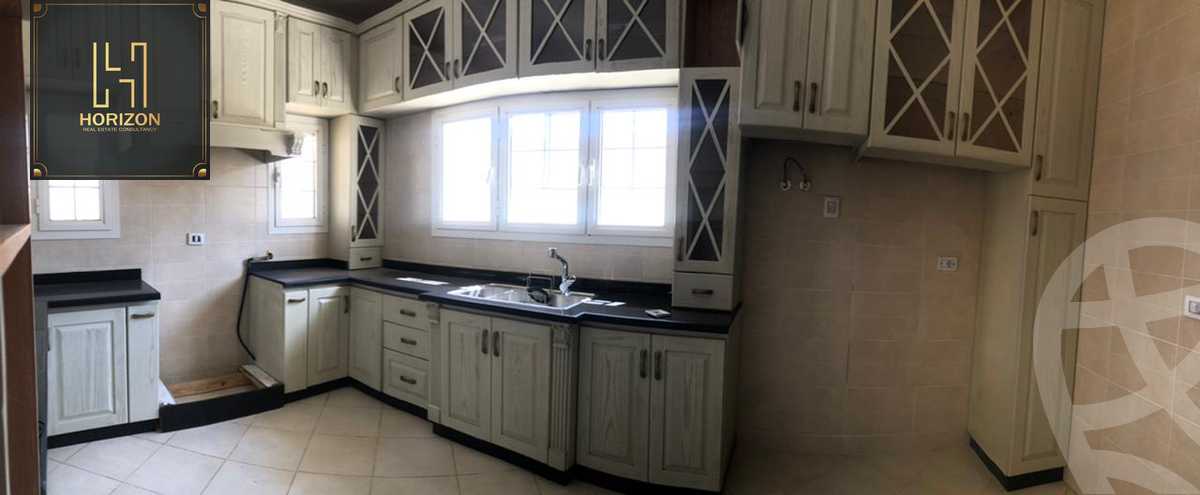 https://aqarmap.com.eg/ar/listing/3657376-for-rent-cairo-new-cairo-compounds-hyde-park
