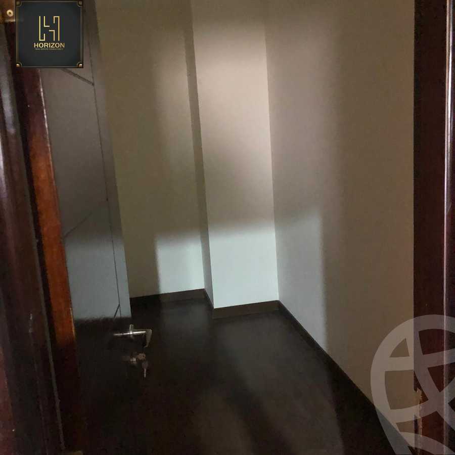 https://aqarmap.com.eg/ar/listing/3657376-for-rent-cairo-new-cairo-compounds-hyde-park