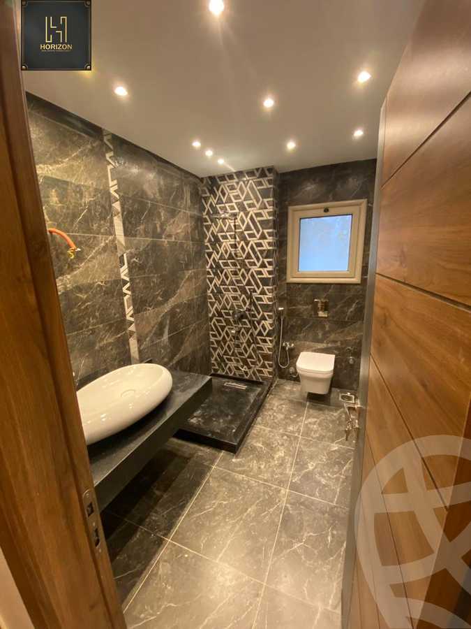 https://aqarmap.com.eg/ar/listing/3664932-for-rent-cairo-new-cairo-compounds-galleria-moon-valley