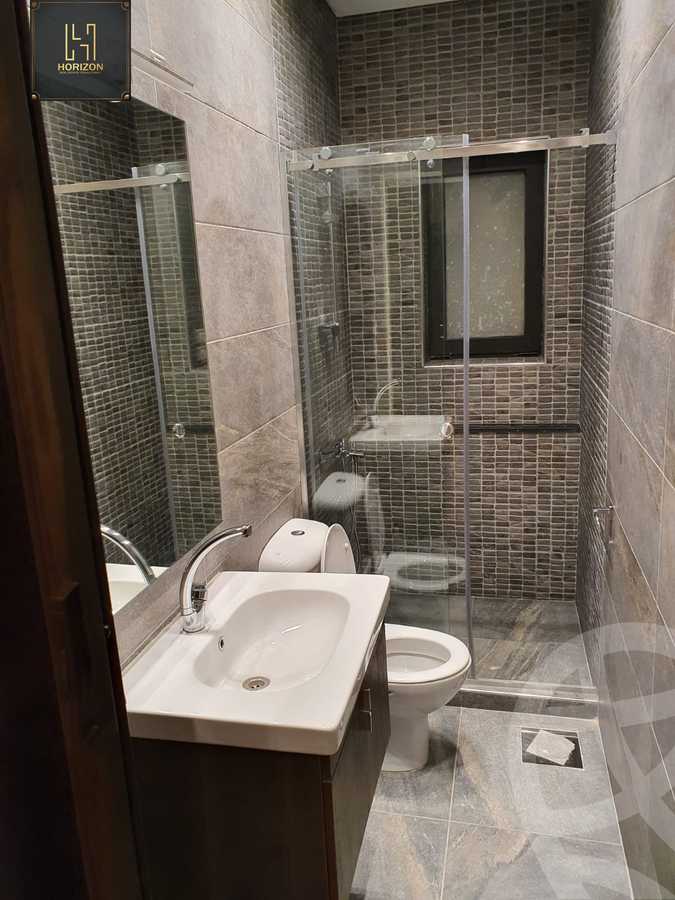 https://aqarmap.com.eg/ar/listing/3664996-for-rent-cairo-new-cairo-compounds-lakeview-residence