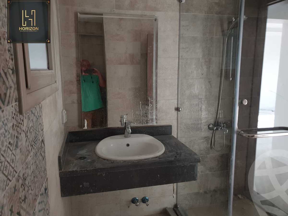 https://aqarmap.com.eg/ar/listing/3672153-for-rent-cairo-new-cairo-compounds-galleria-moon-valley
