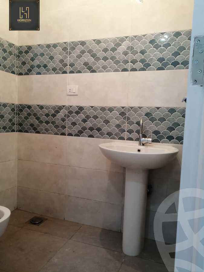 https://aqarmap.com.eg/ar/listing/3673173-for-rent-cairo-new-cairo-compounds-lakeview-residence