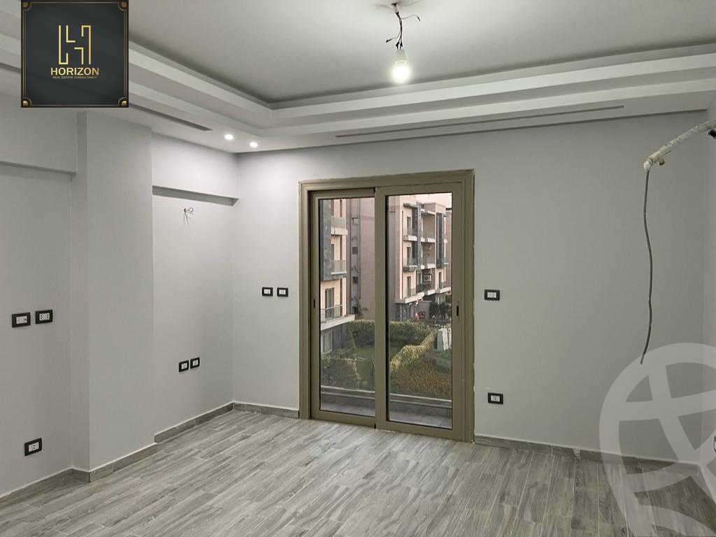 https://aqarmap.com.eg/ar/listing/3680799-for-rent-cairo-new-cairo-compounds-galleria-moon-valley