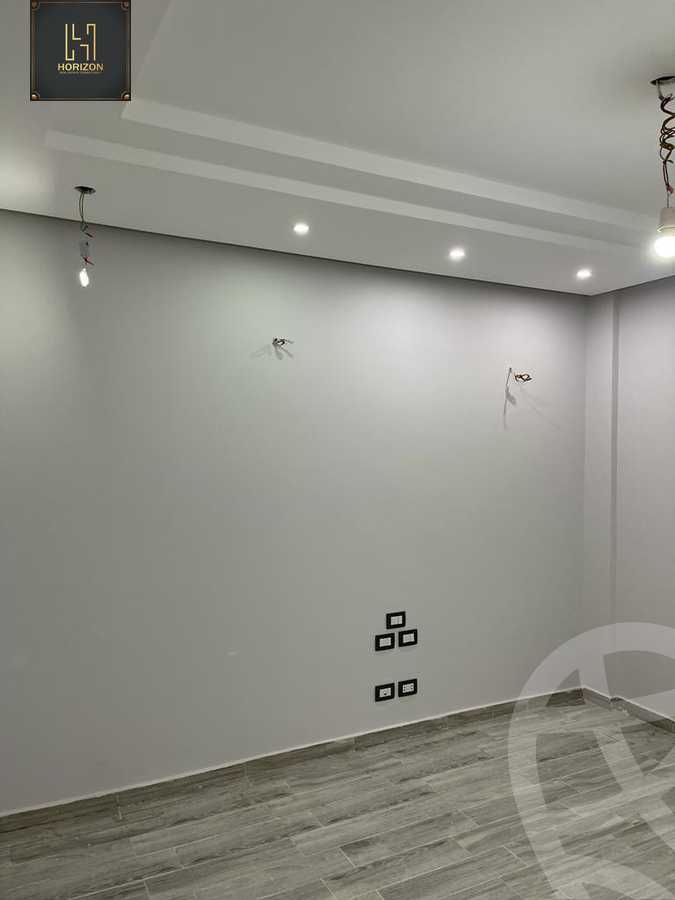 https://aqarmap.com.eg/ar/listing/3680799-for-rent-cairo-new-cairo-compounds-galleria-moon-valley
