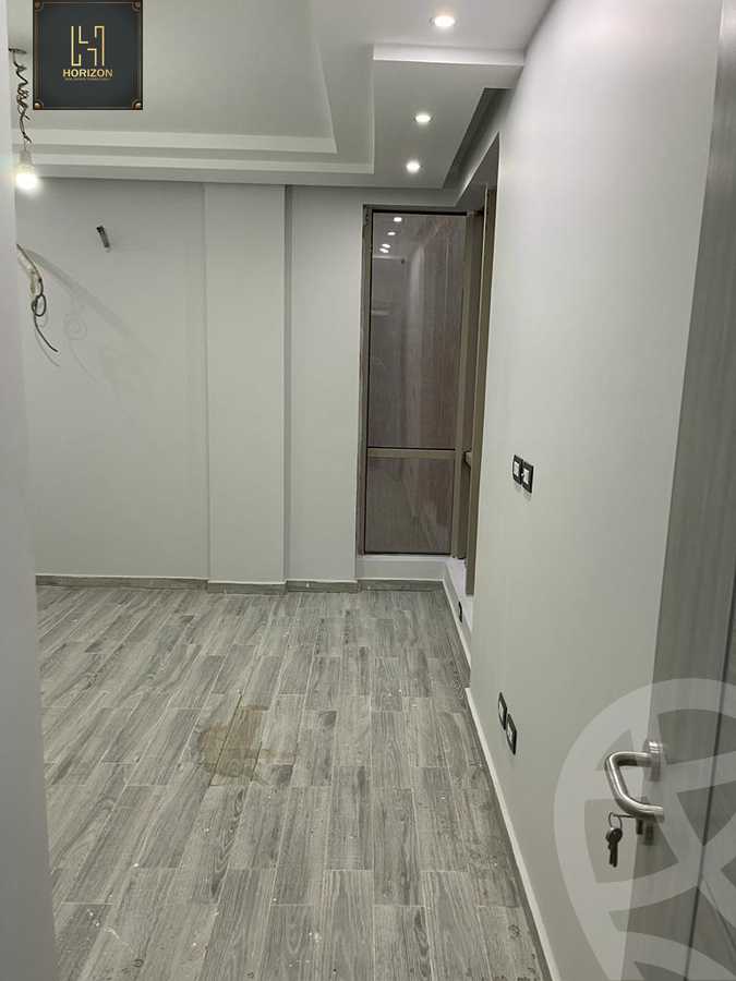 https://aqarmap.com.eg/ar/listing/3680799-for-rent-cairo-new-cairo-compounds-galleria-moon-valley