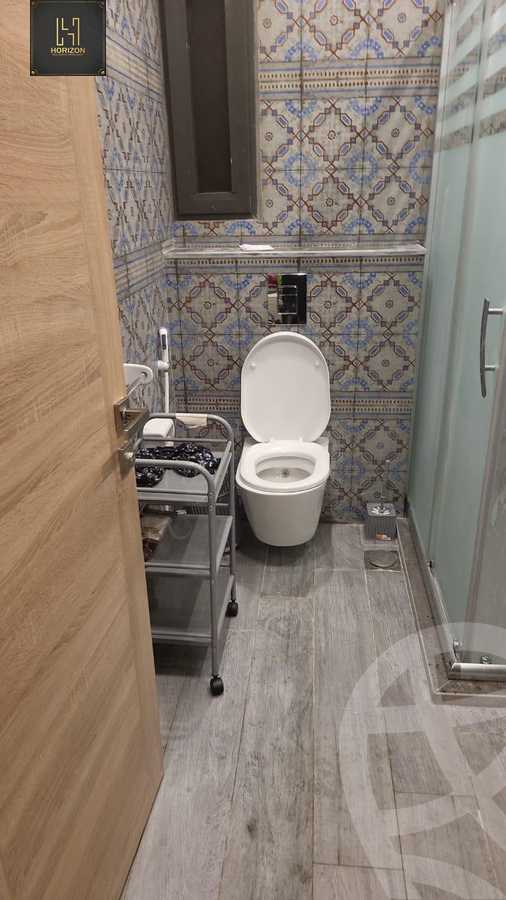 https://aqarmap.com.eg/ar/listing/3688098-for-rent-cairo-new-cairo-compounds-lakeview-residence