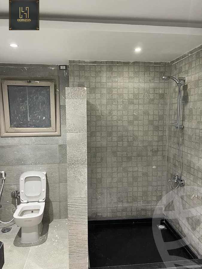 https://aqarmap.com.eg/ar/listing/3705381-for-rent-cairo-new-cairo-compounds-galleria-moon-valley