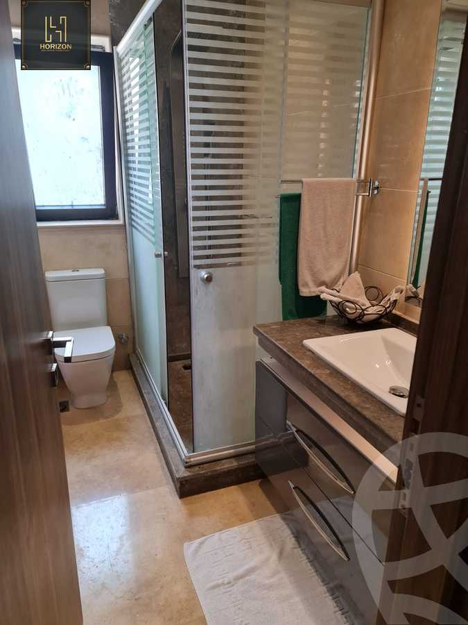 https://aqarmap.com.eg/ar/listing/3706737-for-rent-cairo-new-cairo-compounds-lakeview-residence