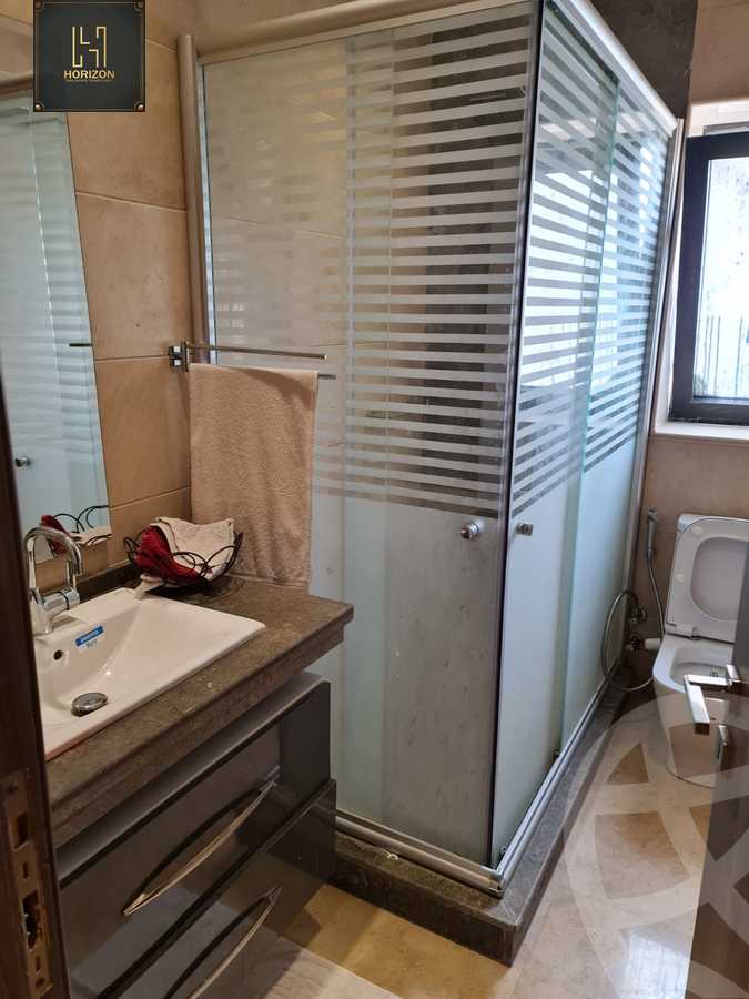 https://aqarmap.com.eg/ar/listing/3706737-for-rent-cairo-new-cairo-compounds-lakeview-residence