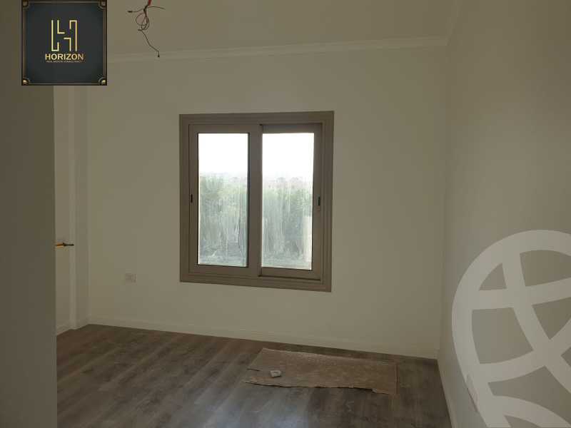 https://aqarmap.com.eg/ar/listing/3735560-for-rent-cairo-new-cairo-compounds-galleria-moon-valley