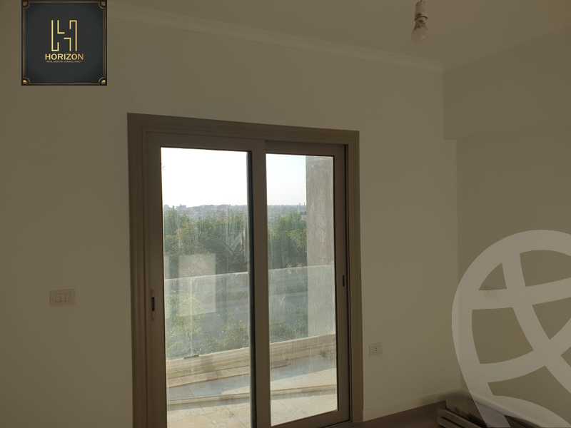 https://aqarmap.com.eg/ar/listing/3735560-for-rent-cairo-new-cairo-compounds-galleria-moon-valley