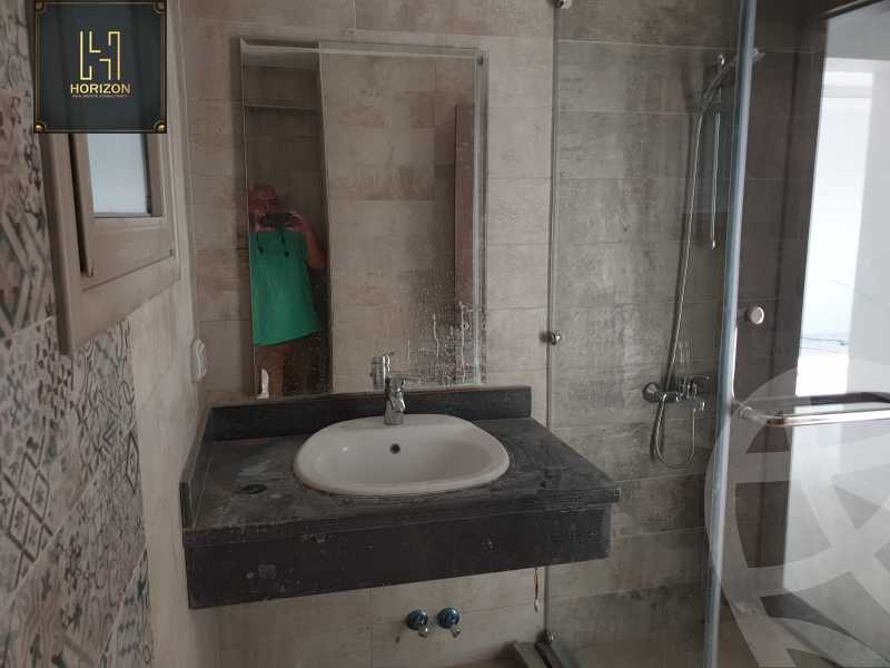 https://aqarmap.com.eg/ar/listing/3735560-for-rent-cairo-new-cairo-compounds-galleria-moon-valley