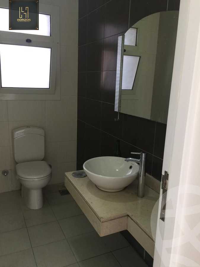 https://aqarmap.com.eg/ar/listing/3784900-for-rent-cairo-new-cairo-compounds-kmbwnd-dh-fyldj-blm-hylz
