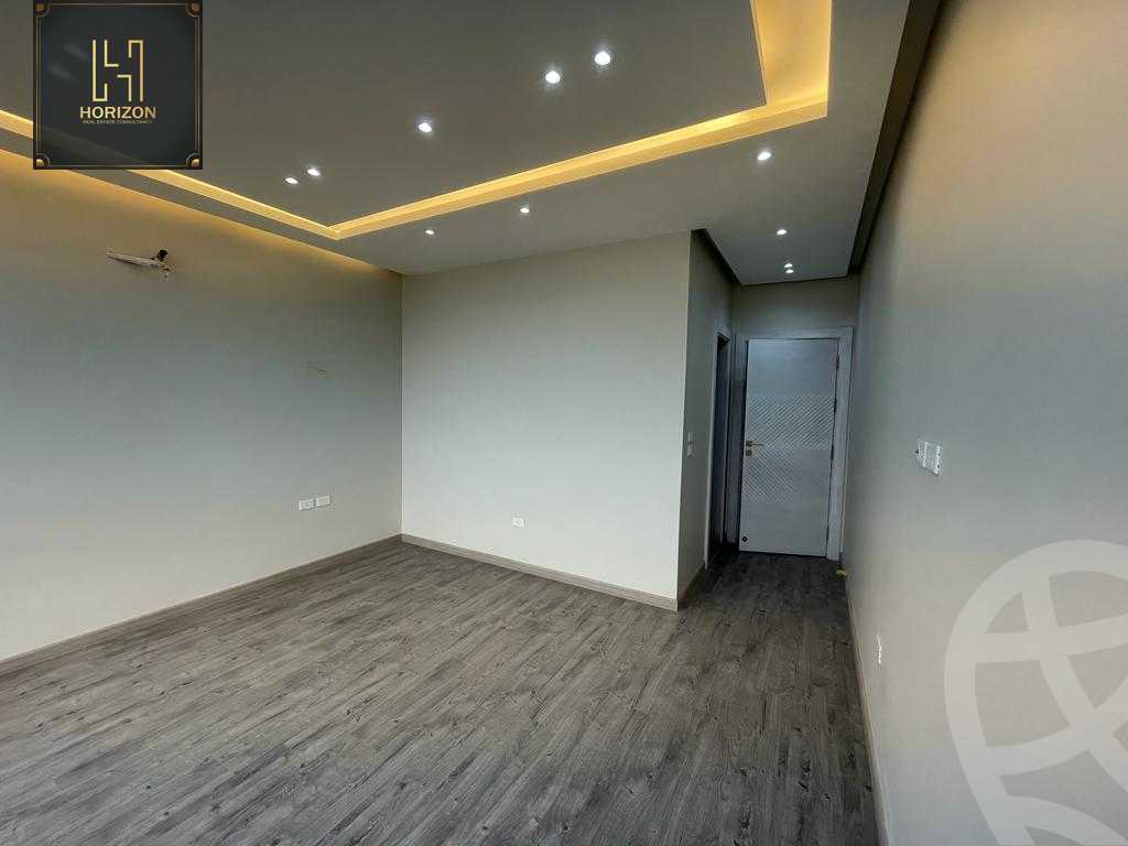 https://aqarmap.com.eg/ar/listing/3805590-for-rent-cairo-new-cairo-compounds-lakeview-residence