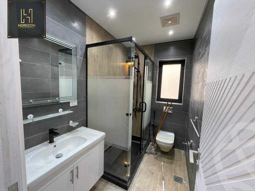 https://aqarmap.com.eg/ar/listing/3805590-for-rent-cairo-new-cairo-compounds-lakeview-residence