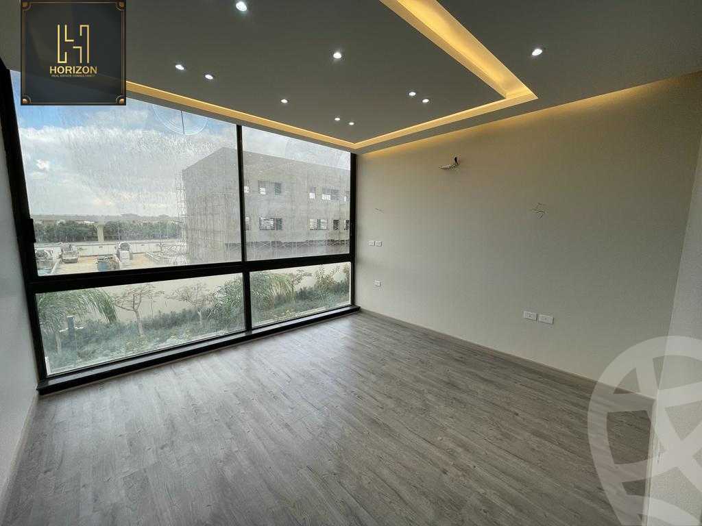 https://aqarmap.com.eg/ar/listing/3805590-for-rent-cairo-new-cairo-compounds-lakeview-residence
