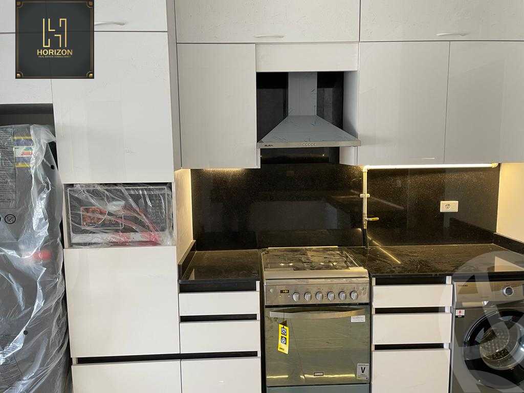 https://aqarmap.com.eg/ar/listing/3805590-for-rent-cairo-new-cairo-compounds-lakeview-residence